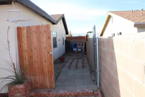 44026 Raysack Ave, Lancaster, CA 93535 photo 25