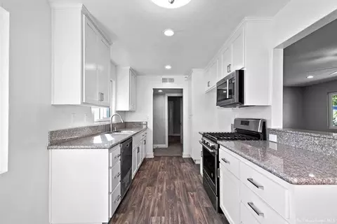 403 Ash St, Tehachapi, CA 93561 photo 7