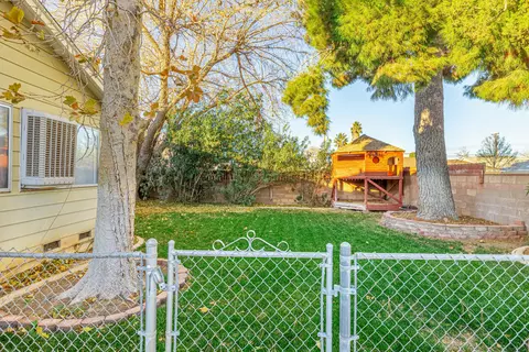 43880 Gadsden Ave, Lancaster, CA 93534 photo 32