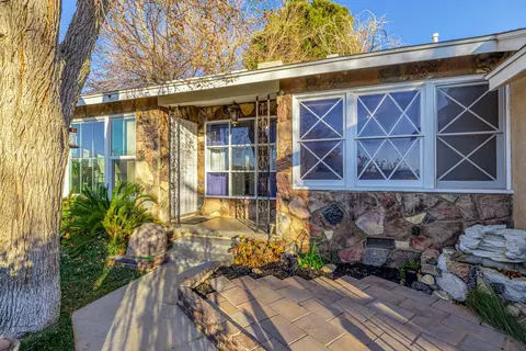 43880 Gadsden Ave, Lancaster, CA 93534 photo 3