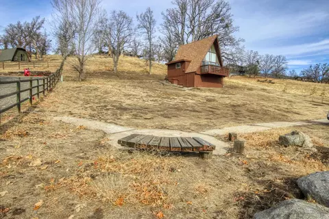 29551 Lower Valley Rd N, Tehachapi, CA 93561 photo 3