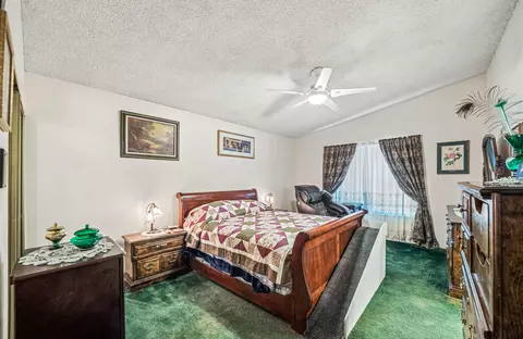 633 Eston Pl, Lancaster, CA 93535 photo 14