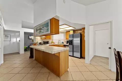 1545 Newgrove St E, Lancaster, CA 93535 photo 2