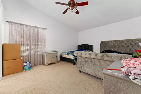 1545 Newgrove St E, Lancaster, CA 93535 photo 8