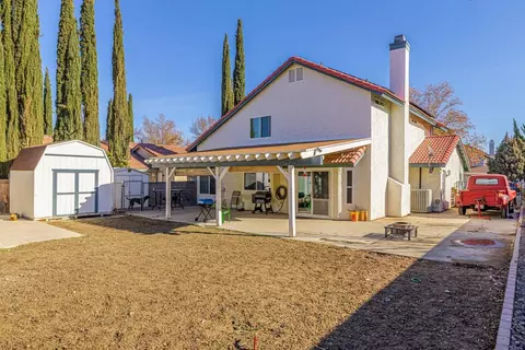 43421 Yew St, Lancaster, CA 93536 photo 18