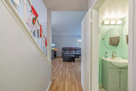 43421 Yew St, Lancaster, CA 93536 photo 23