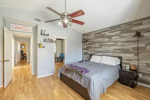 43421 Yew St, Lancaster, CA 93536 photo 32