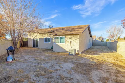 3000 Limewood Ln, Lancaster, CA 93536 photo 21
