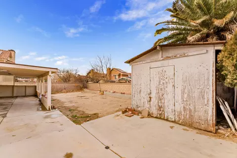 625 Beverly Ct, Lancaster, CA 93535 photo 20