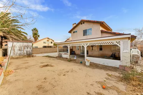 625 Beverly Ct, Lancaster, CA 93535 photo 21