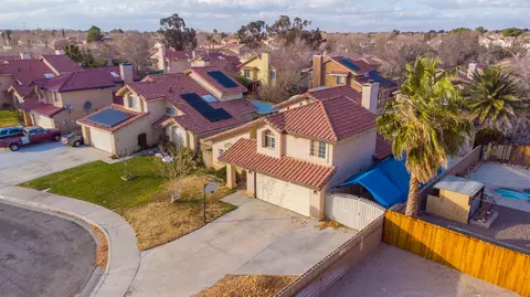 625 Beverly Ct, Lancaster, CA 93535 photo 27