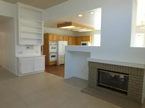 6068 Devonshire Dr, Palmdale, CA 93551 photo 11