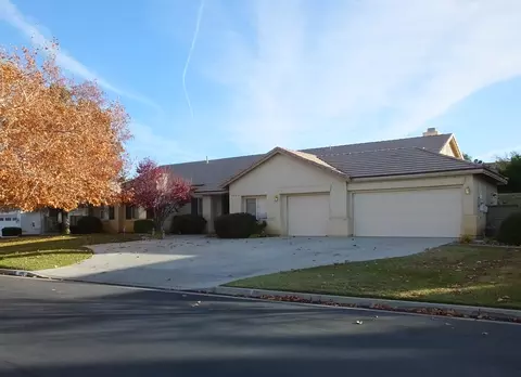 6068 Devonshire Dr, Palmdale, CA 93551 photo 1