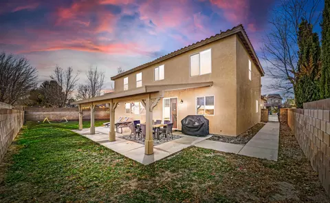 43318 Flag St, Lancaster, CA 93536 photo 2