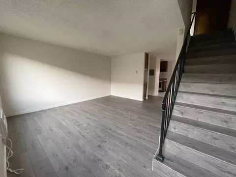 7304 Richfield St UNIT 107, Paramount, CA 90723 photo 2