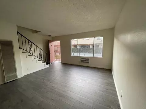 7304 Richfield St UNIT 107, Paramount, CA 90723 photo 4