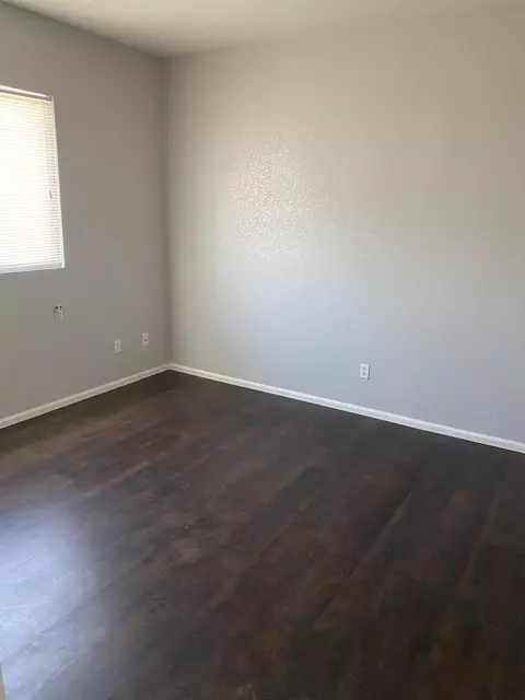 5841 Golding Dr, Lancaster, CA 93536 photo 7
