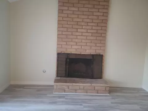 3525 Aberdeen Pl, Mojave, CA 93501 photo 4