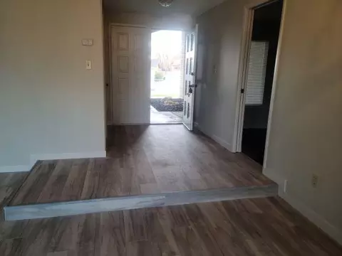 3525 Aberdeen Pl, Mojave, CA 93501 photo 3