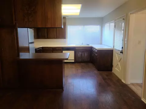 3525 Aberdeen Pl, Mojave, CA 93501 photo 7