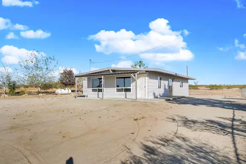 45928 181st St E, Lancaster, CA 93535 photo 1
