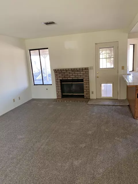 749 Avenue J6 E, Lancaster, CA 93535 photo 5