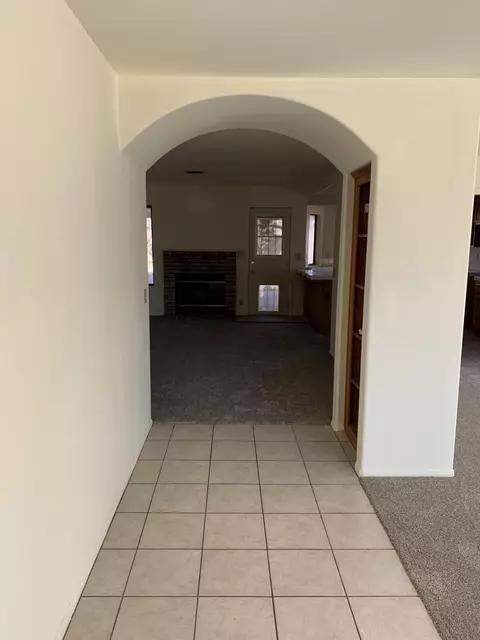 749 Avenue J6 E, Lancaster, CA 93535 photo 3