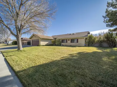 3838 Avenue J W, Lancaster, CA 93536 photo 3
