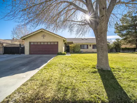 3838 Avenue J W, Lancaster, CA 93536 photo 2