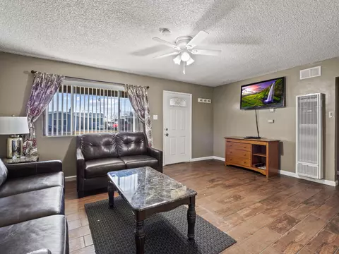 44456 2nd St E, Lancaster, CA 93535 photo 6