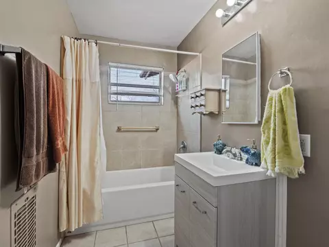 44456 2nd St E, Lancaster, CA 93535 photo 10
