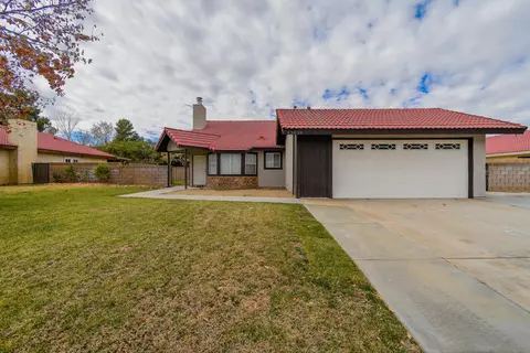 43839 20th St E, Lancaster, CA 93535 photo 3