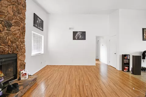 43839 20th St E, Lancaster, CA 93535 photo 5