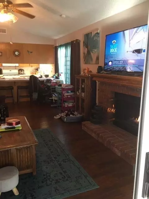 1732 Michael Dr, Lancaster, CA 93535 photo 9
