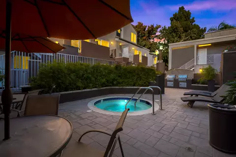 355 Maple St N #215, Burbank, CA 91505 photo 14