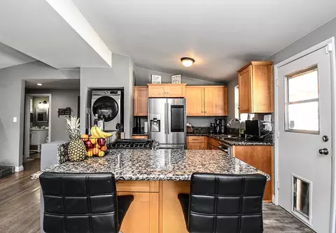 1452 2nd St, Simi Valley, CA 93065 photo 2