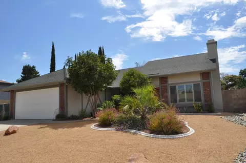 37517 17th St E, Palmdale, CA 93550 photo 1