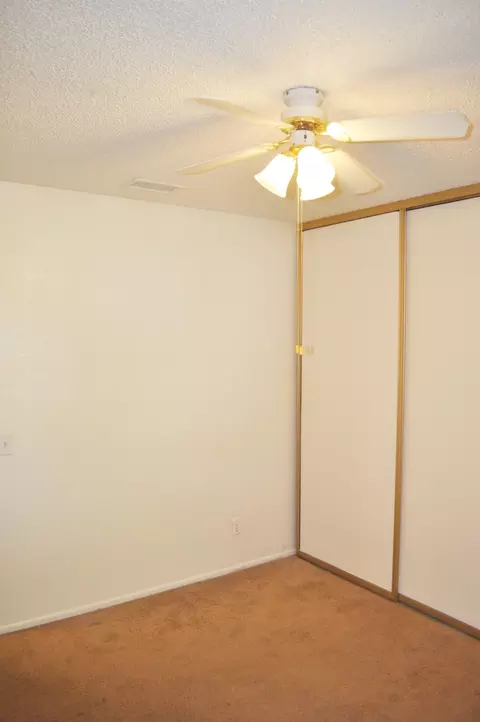 37517 17th St E, Palmdale, CA 93550 photo 14