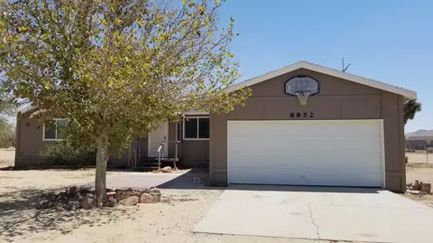8852 60th St W, Mojave, CA 93501 photo 1