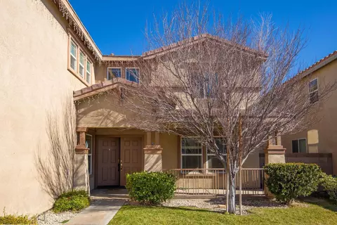43360 Sunny Ln, Lancaster, CA 93536 photo 3