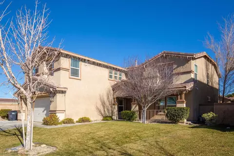 43360 Sunny Ln, Lancaster, CA 93536 photo 2