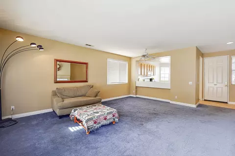 45808 Barham Ave, Lancaster, CA 93534 photo 4