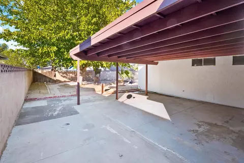 1223 Ave J E, Lancaster, CA 93535 photo 21