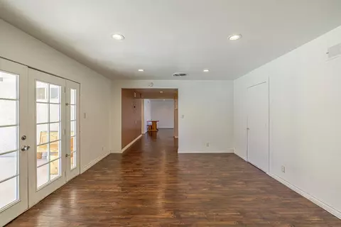 603 Pondera St E, Lancaster, CA 93535 photo 11