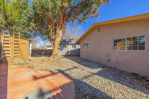 603 Pondera St E, Lancaster, CA 93535 photo 15