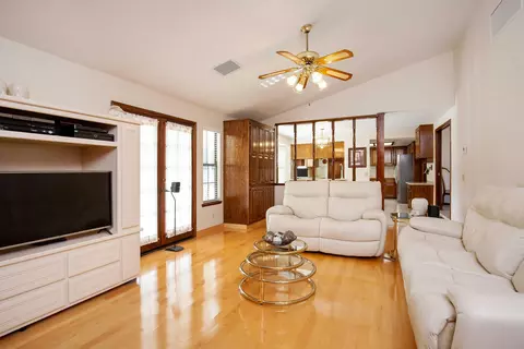 2518 Ryans Pl, Lancaster, CA 93536 photo 12