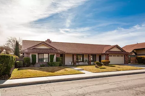2518 Ryans Pl, Lancaster, CA 93536 photo 3