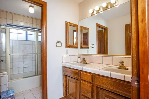 2518 Ryans Pl, Lancaster, CA 93536 photo 29