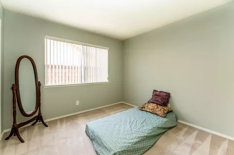 2020 Lightcap St, Lancaster, CA 93535 photo 16