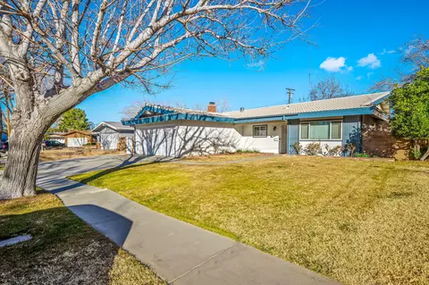 44538 Denmore Ave, Lancaster, CA 93535 photo 6